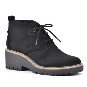 White Mountain Danny 8.5 W Booties Black Leather